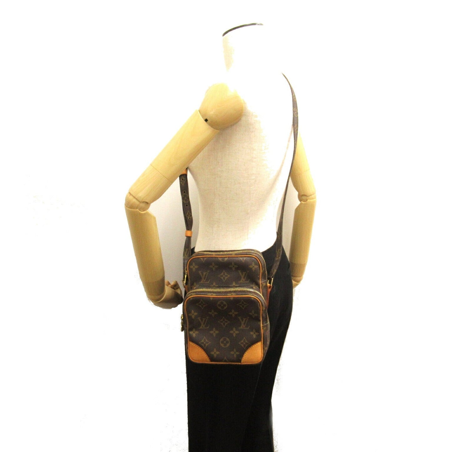 Louis Vuitton Amazon Shoulder Bag Monogram Brown