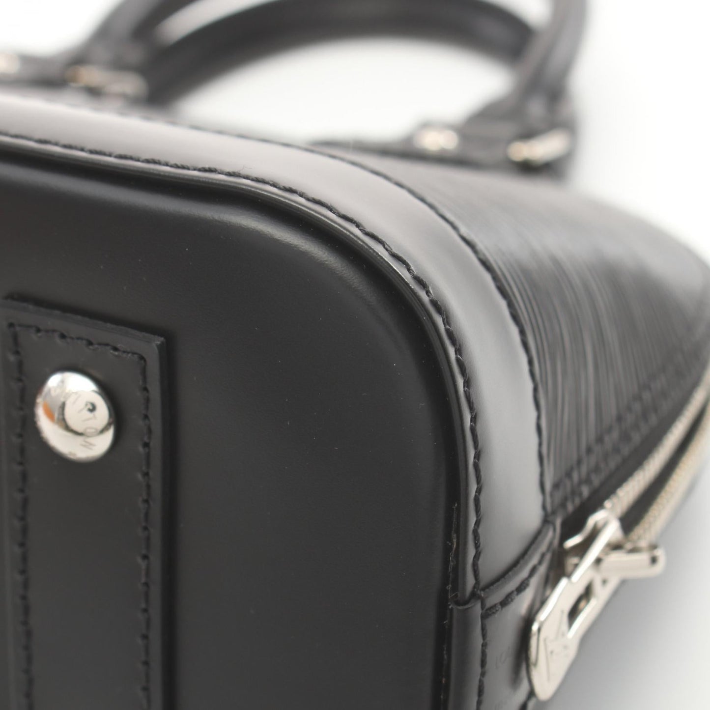Louis Vuitton Alma BB Epi Noir Leather Handbag