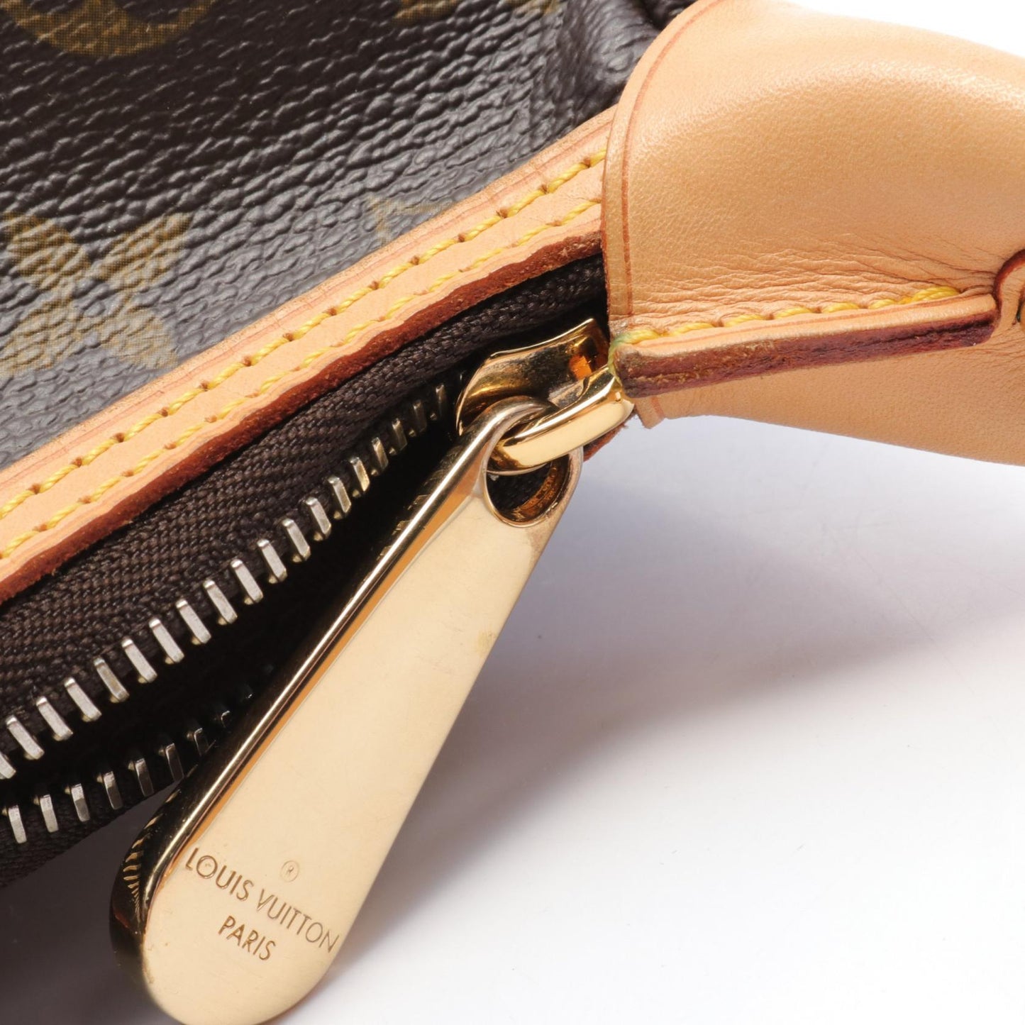 Louis Vuitton Tikal GM Monogram Shoulder Bag M40077