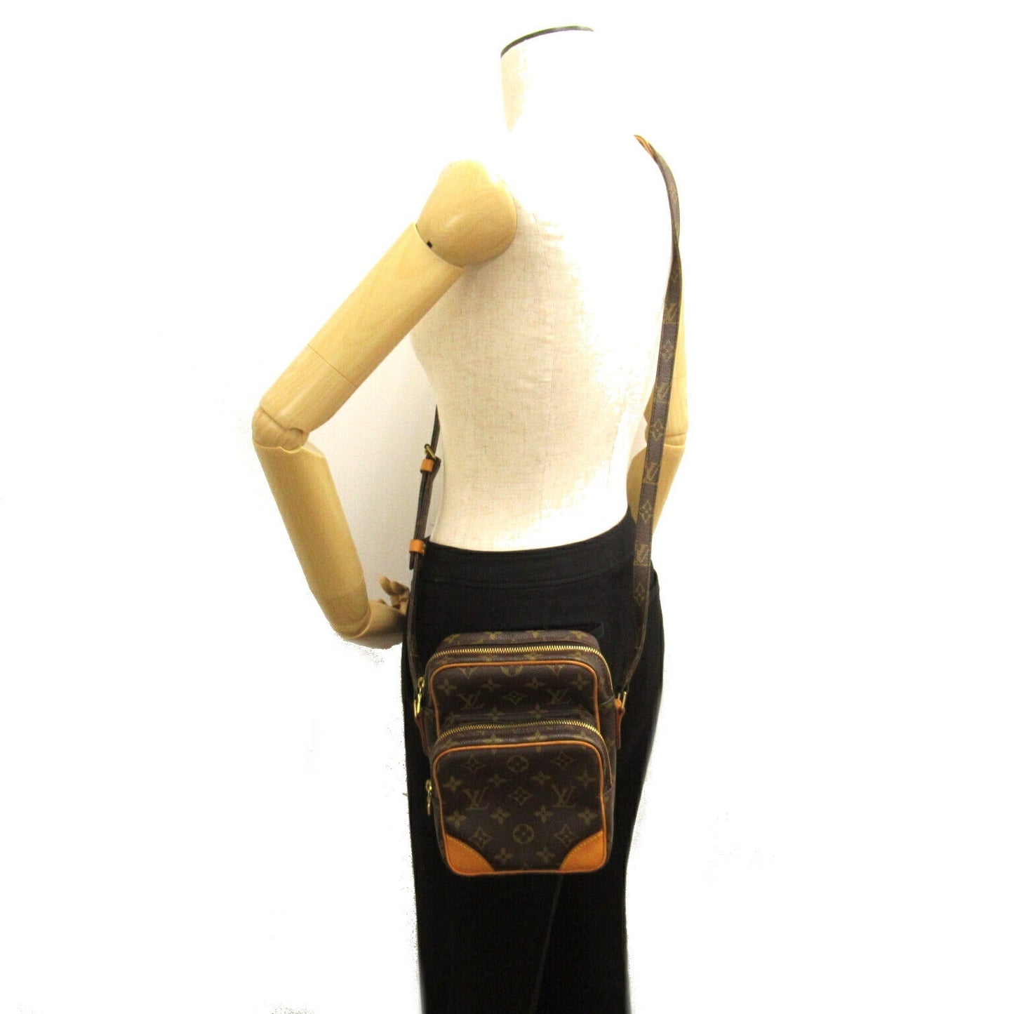 Louis Vuitton Amazon Shoulder Bag Monogram Brown