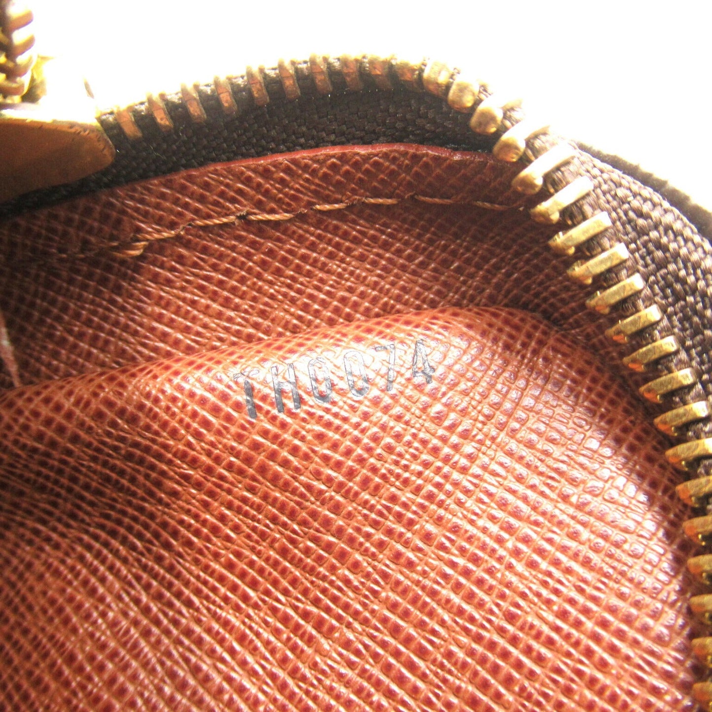 Louis Vuitton Amazon Shoulder Bag Monogram Brown