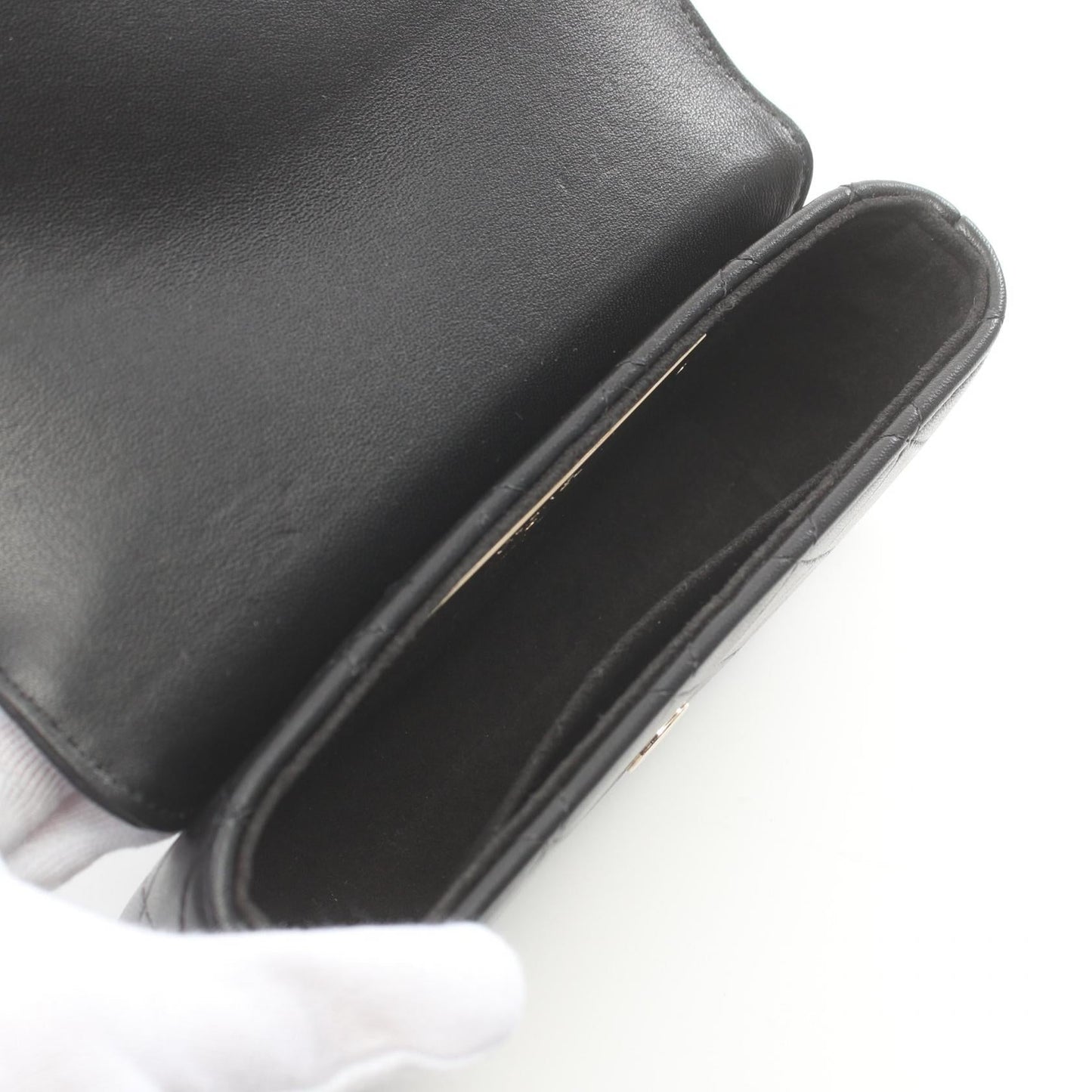 Chanel Lambskin Matelasse Shoulder Bag AP2839