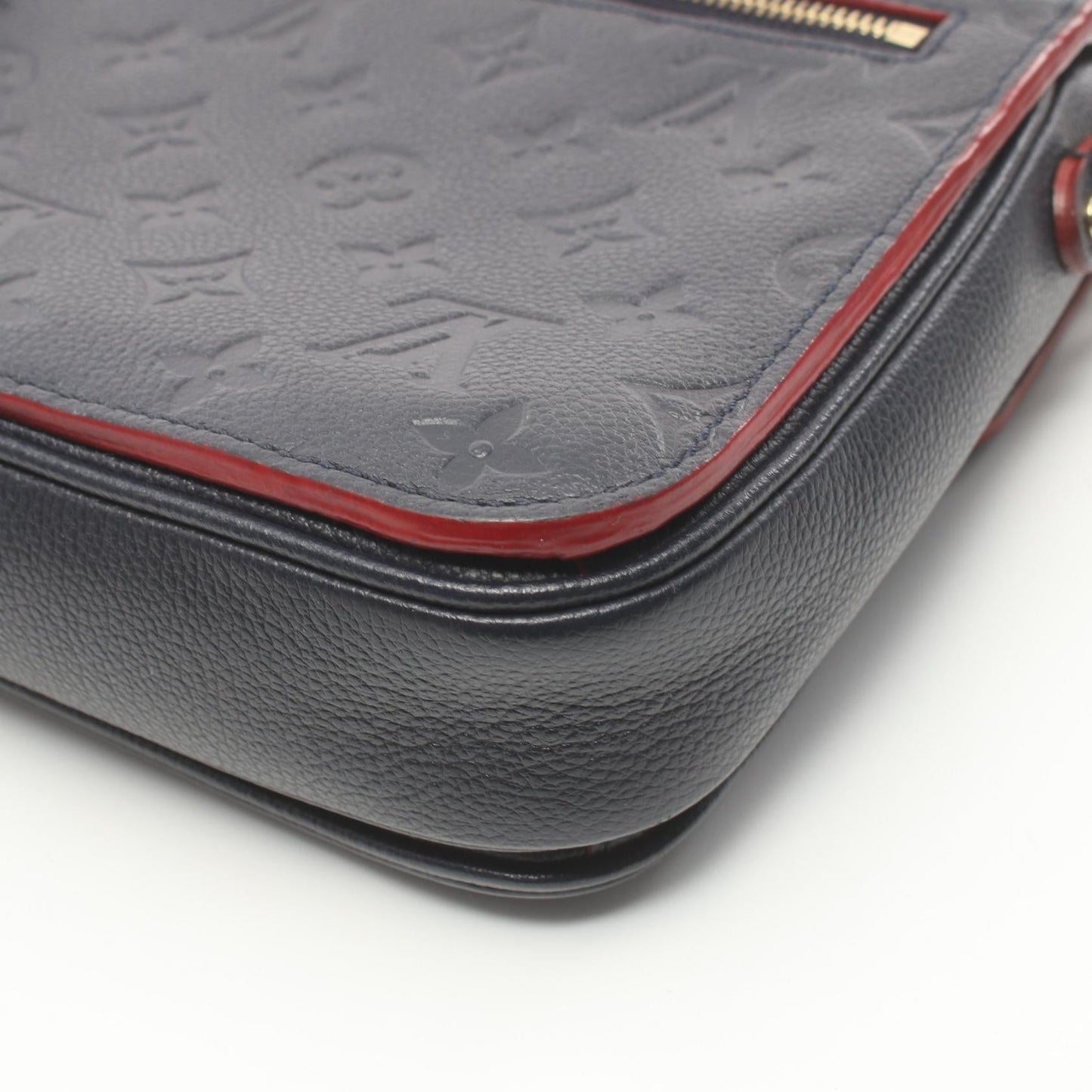 Louis Vuitton Monogram Empreinte Leather Pochette Metis MM Handbag