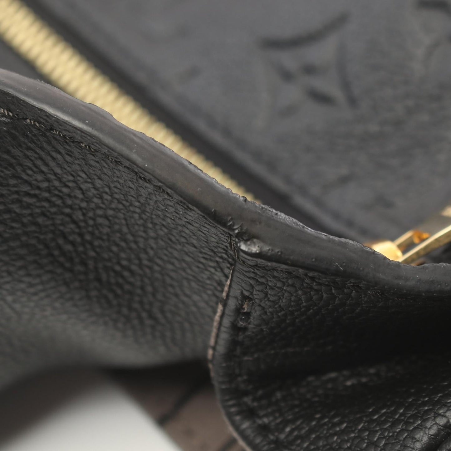 Louis Vuitton Monogram Empreinte Leather Pochette Metis MM Handbag