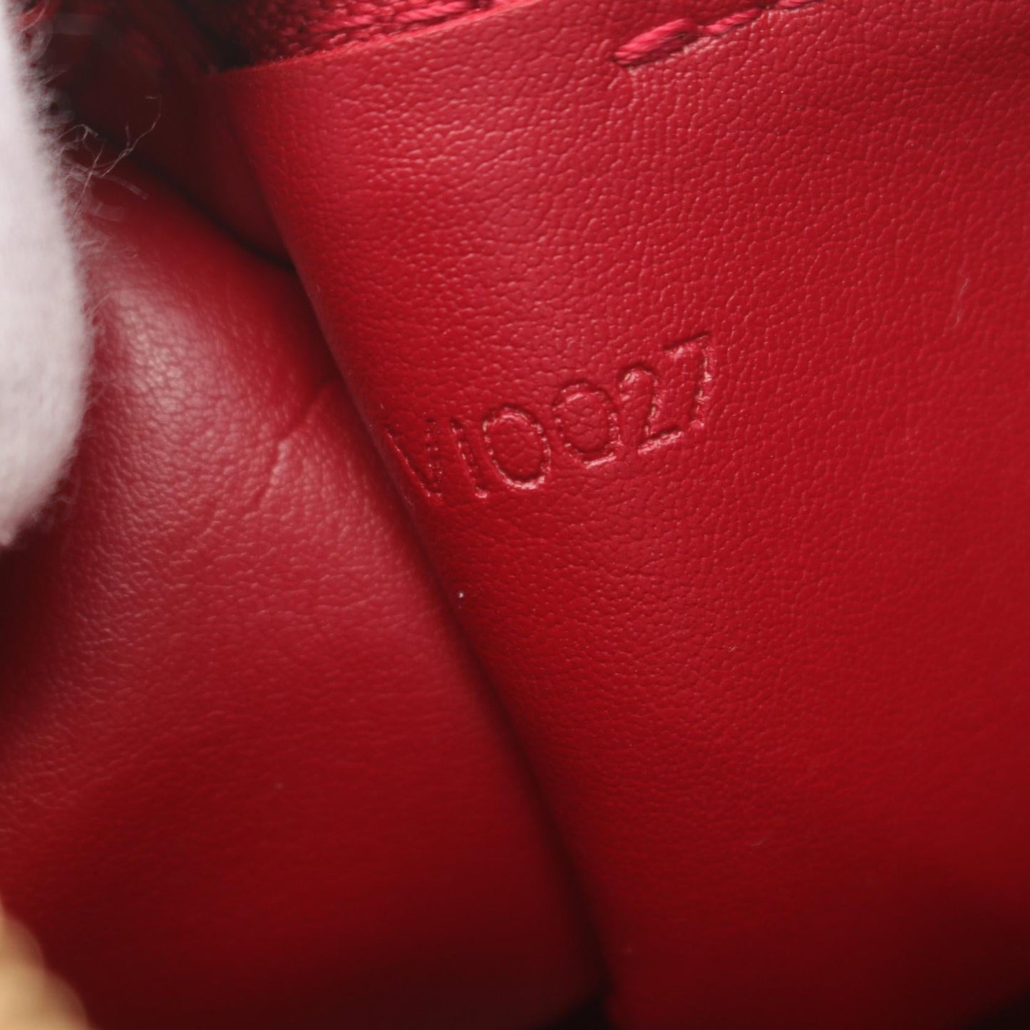Louis Vuitton Bedford Monogram Vernis Handbag M91986