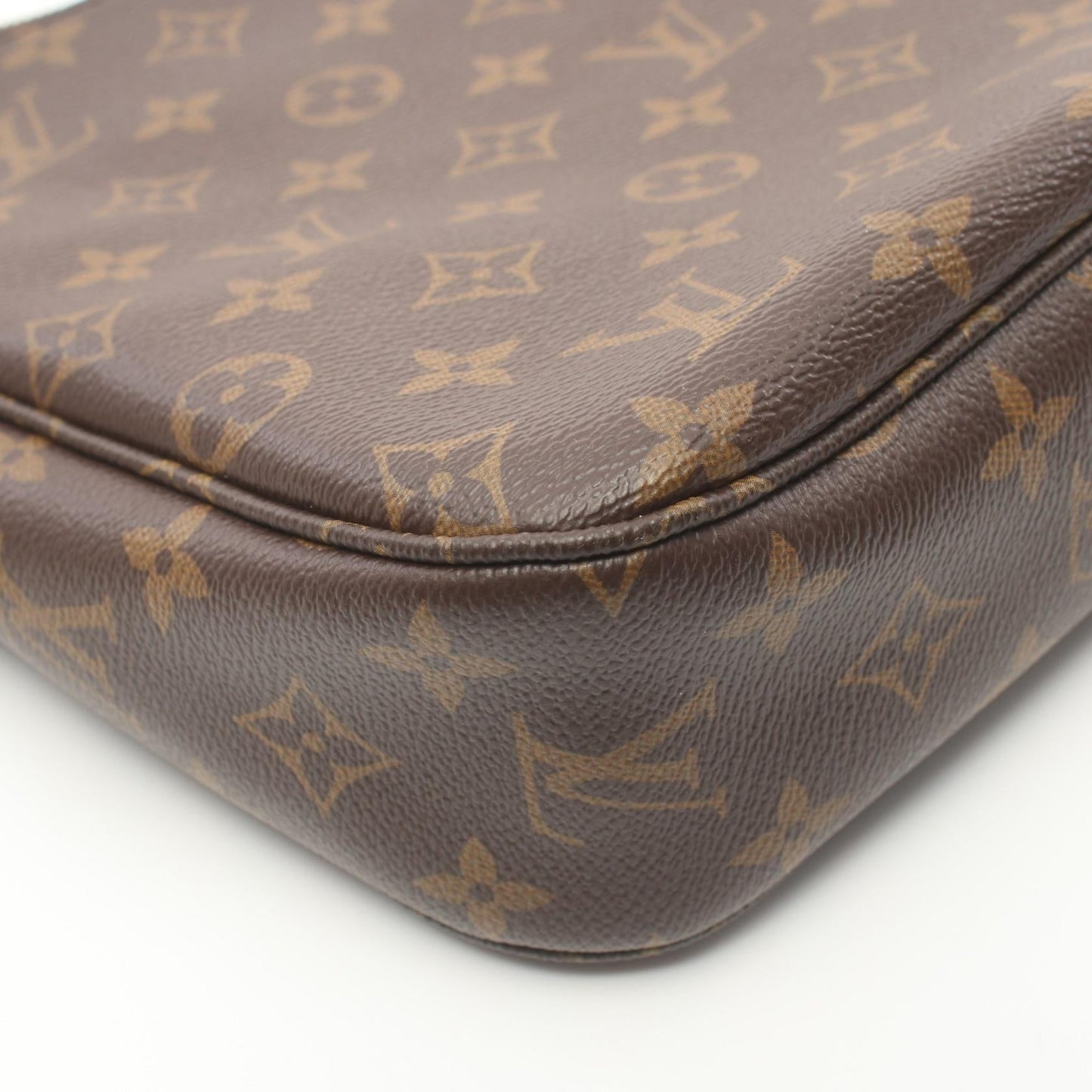Louis Vuitton Mabillon Shoulder Bag Monogram M41679