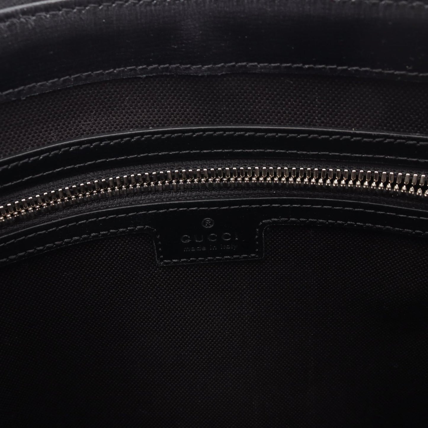 Luxury Gucci Trending 2025 GG Supreme Shoulder Bag Leather