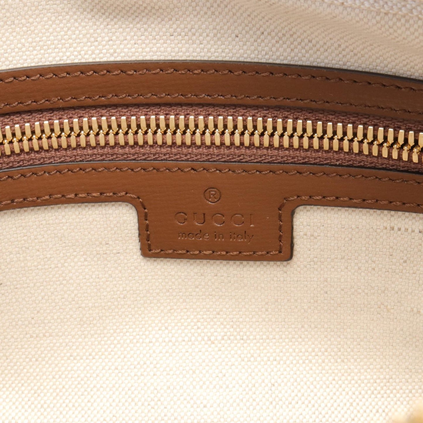 Luxury Gucci Trending 2025 GG Supreme Shoulder Bag PVC Leather