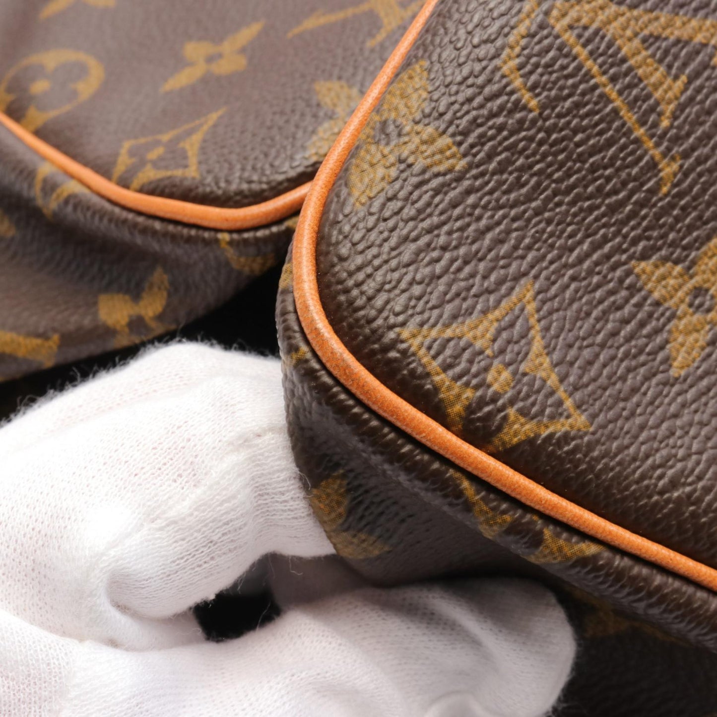 Louis Vuitton Monogram Speedy 30 Handbag M41526