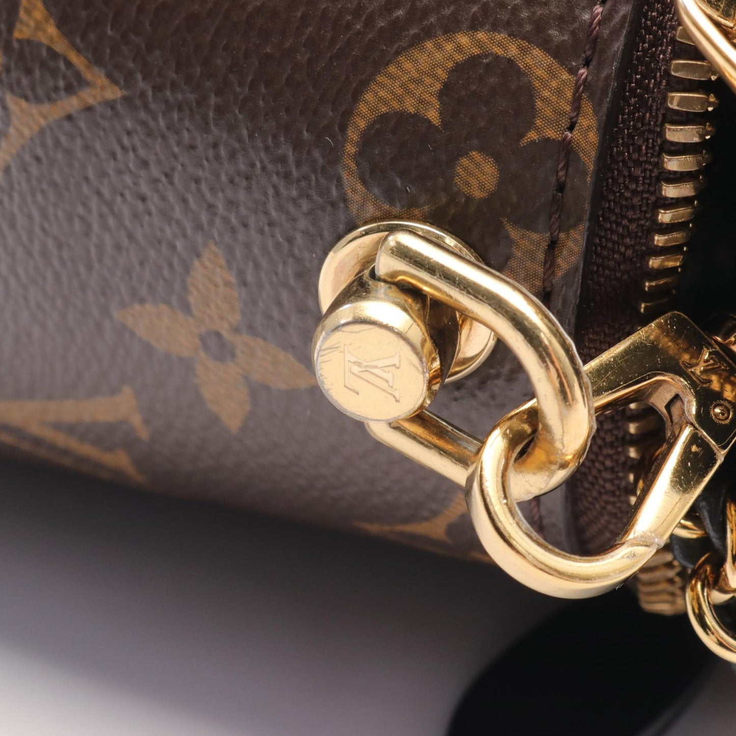 Louis Vuitton Vanity PM Handbag M45165