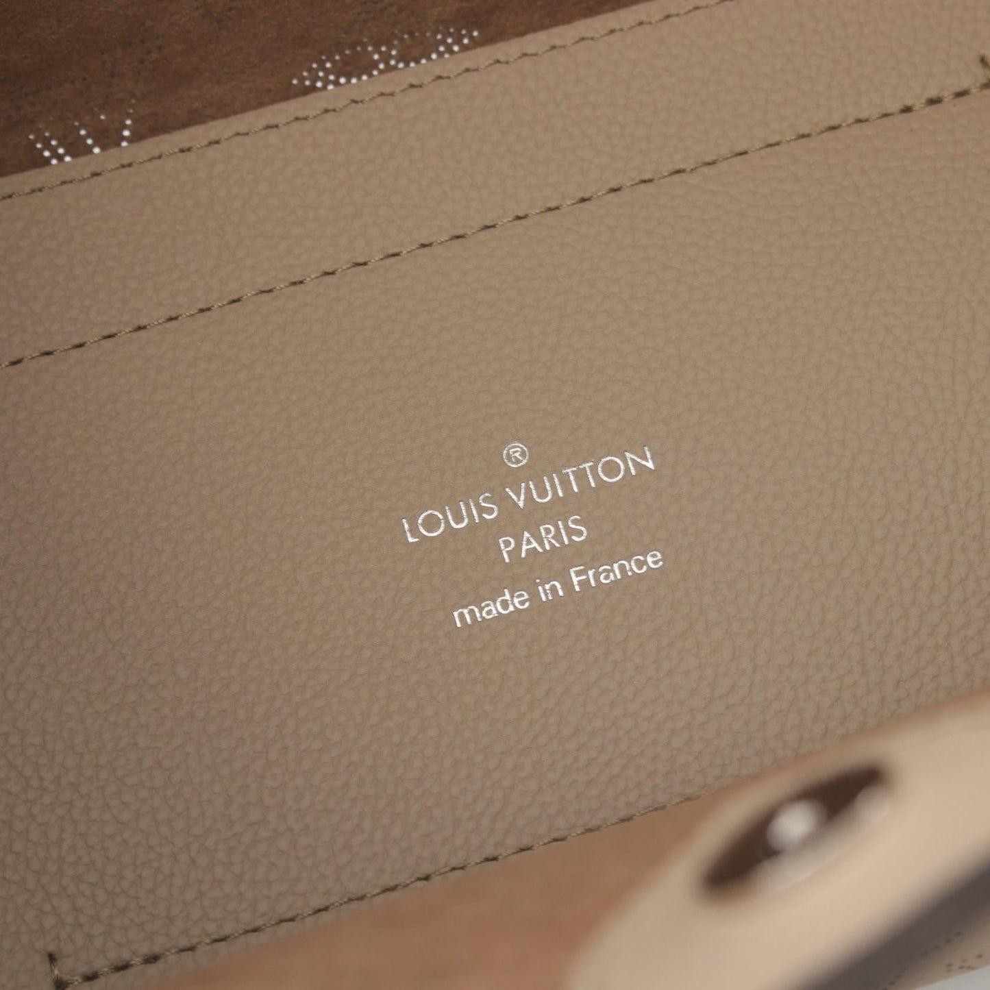 Louis Vuitton Mahina Leather Hina PM Handbag