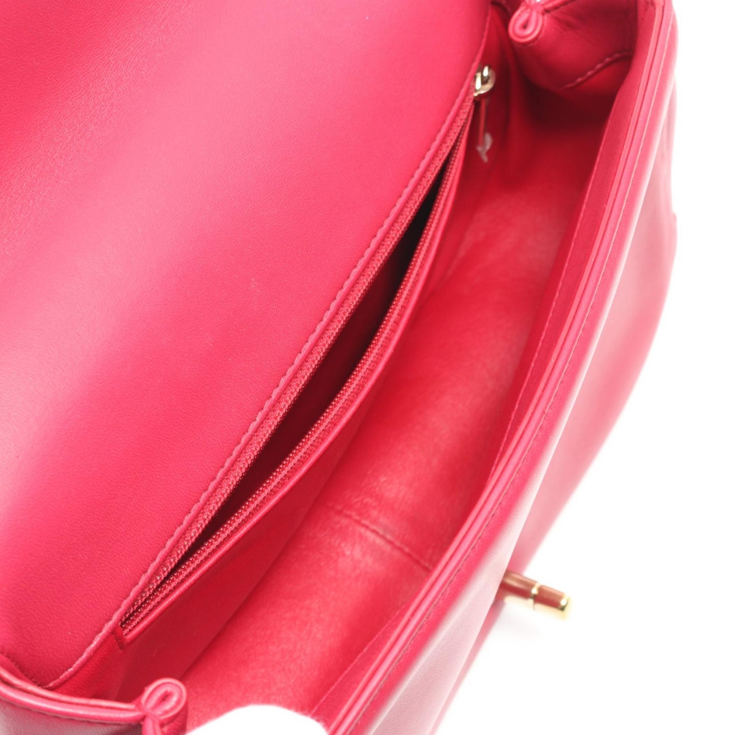 Chanel Matelasse Lambskin Shoulder Bag Pink