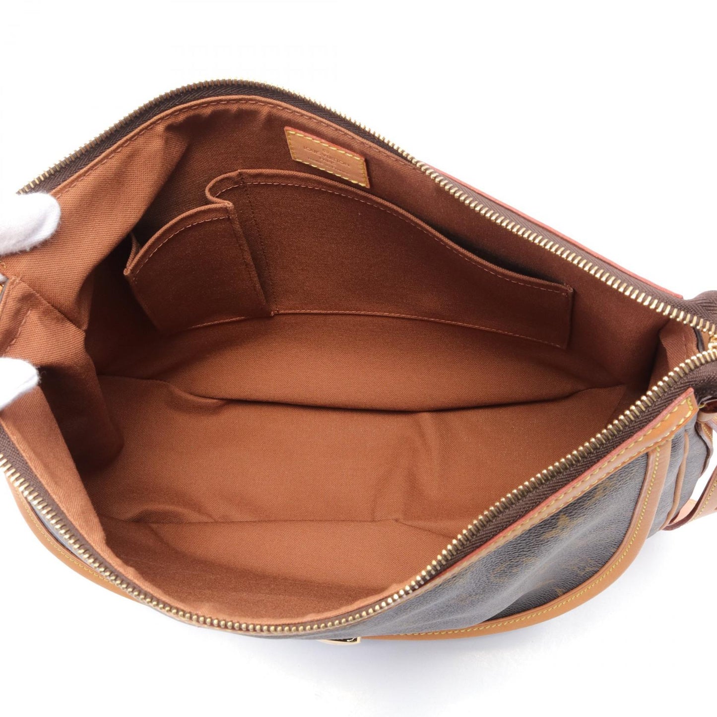 Louis Vuitton Tulum GM Shoulder Bag Monogram
