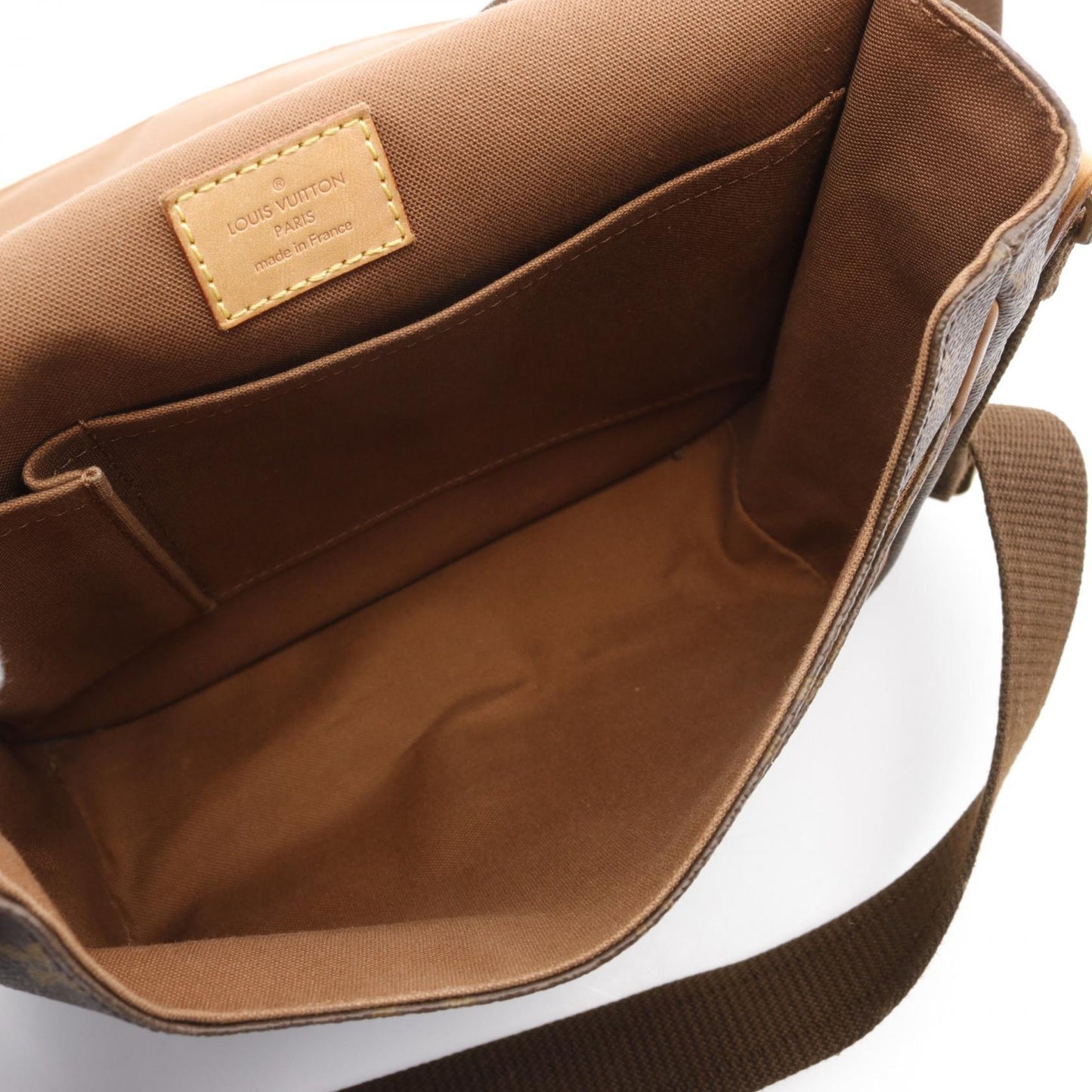Louis Vuitton Messenger PM Bosphore Shoulder Bag M40106