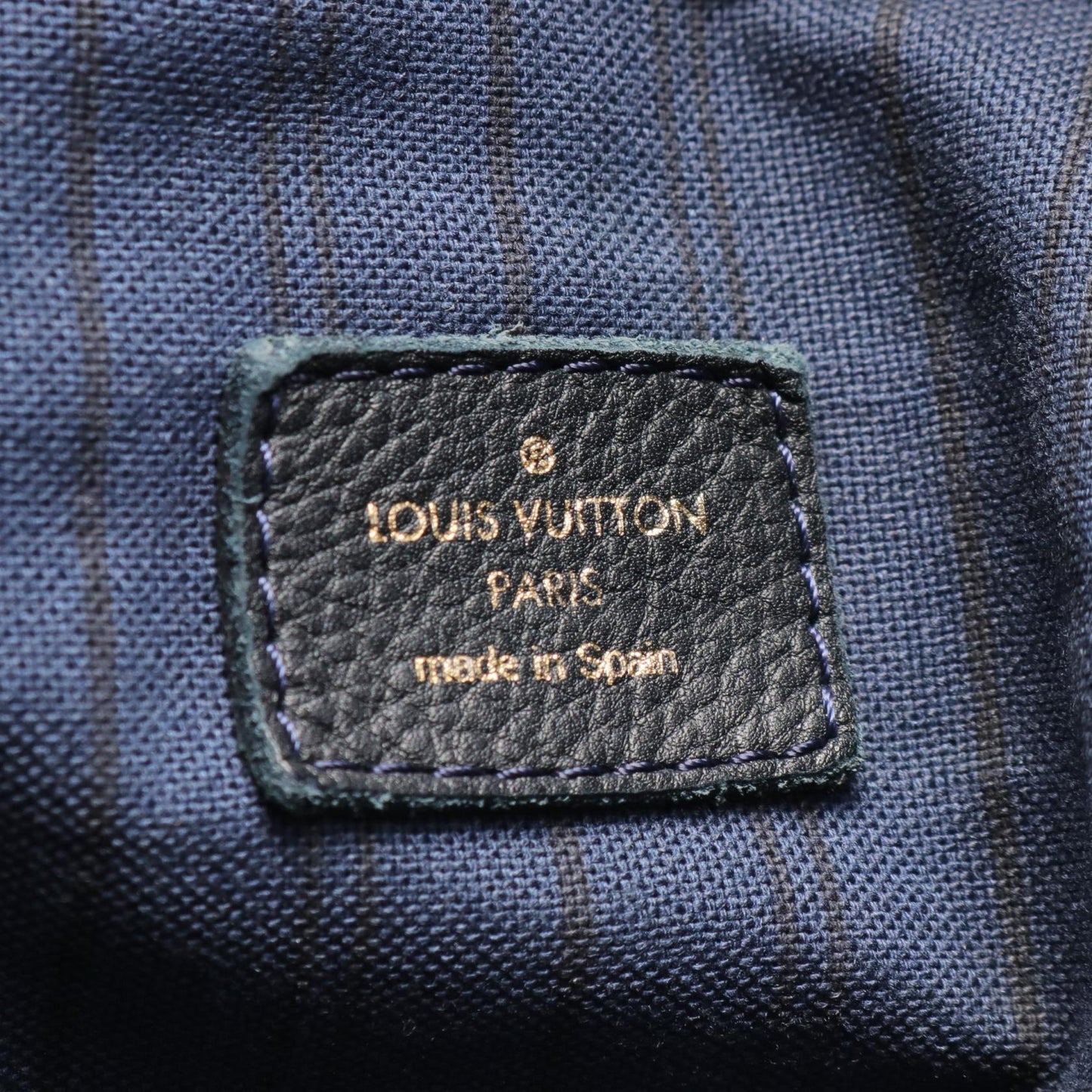 Louis Vuitton Artsy MM Monogram Empreinte Shoulder Bag