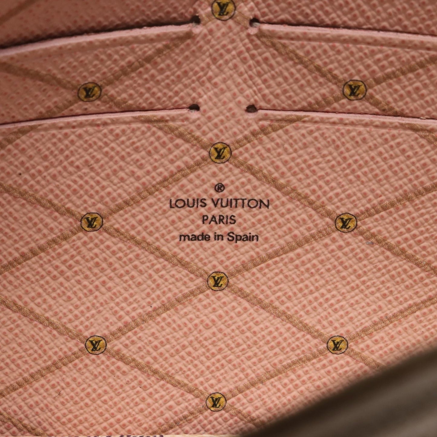 Louis Vuitton Pochette Weekend Summer Trunk Bag