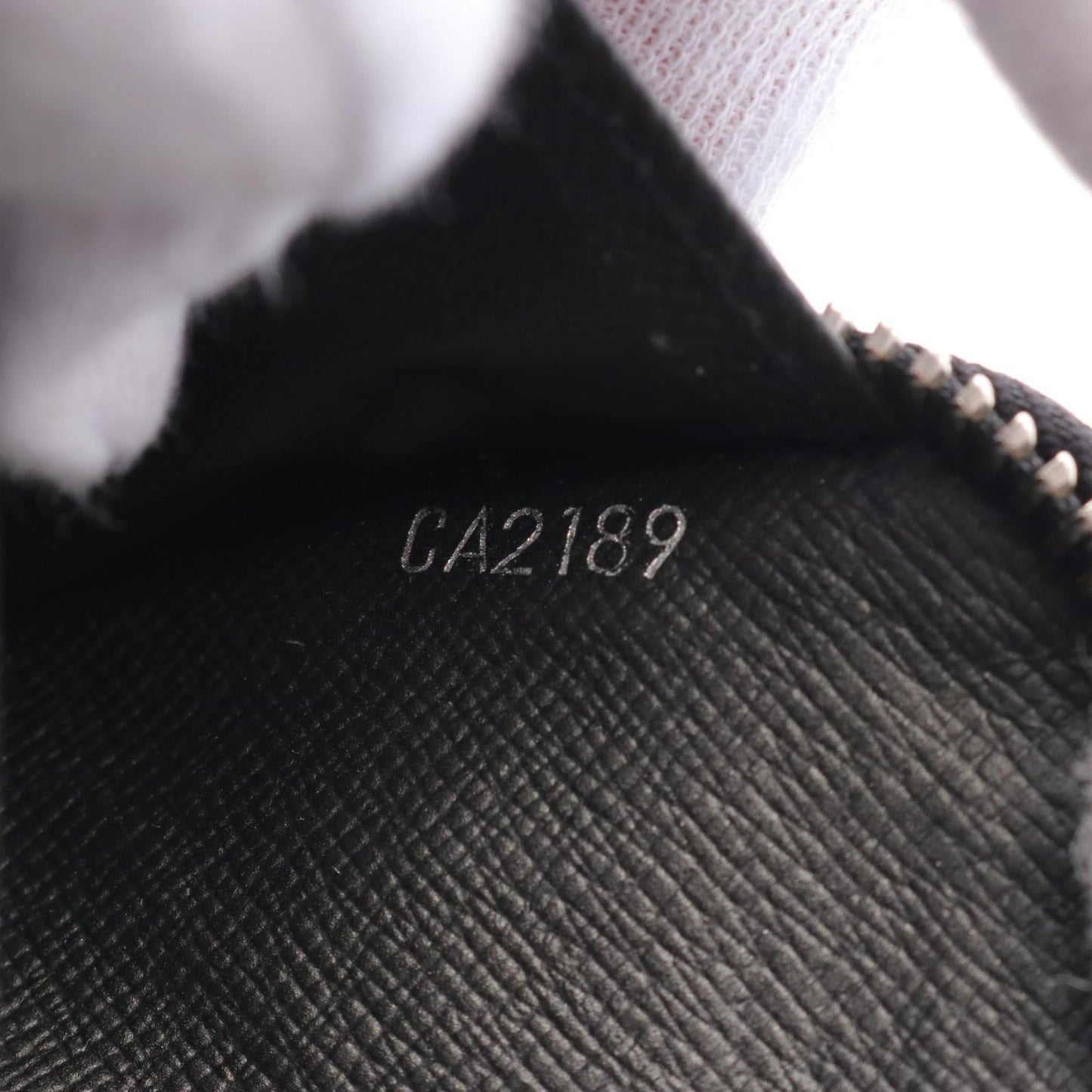 Louis Vuitton Zippy Organizer Wallet Black N60111