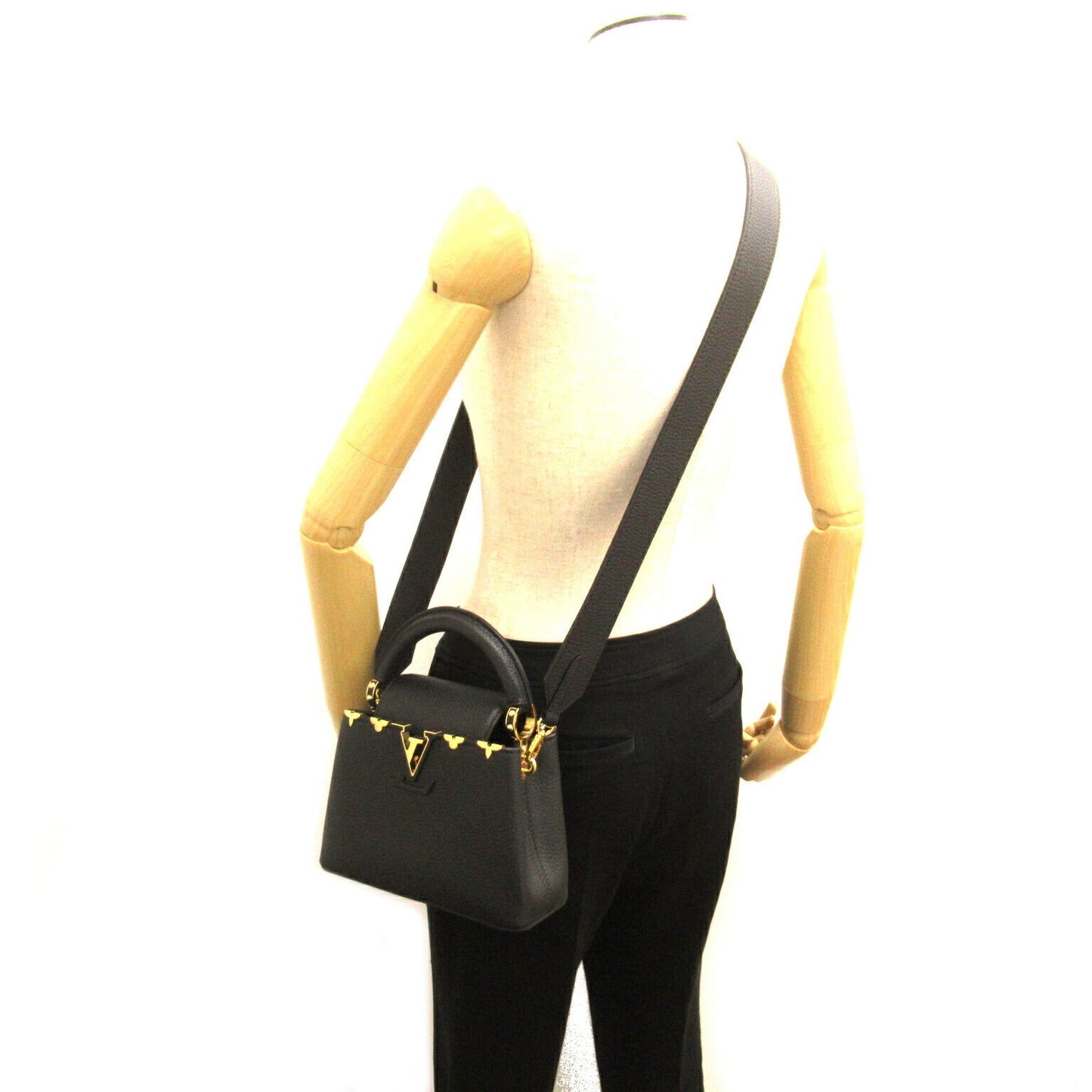 Louis Vuitton Capucines Mini 2way Bag M56669