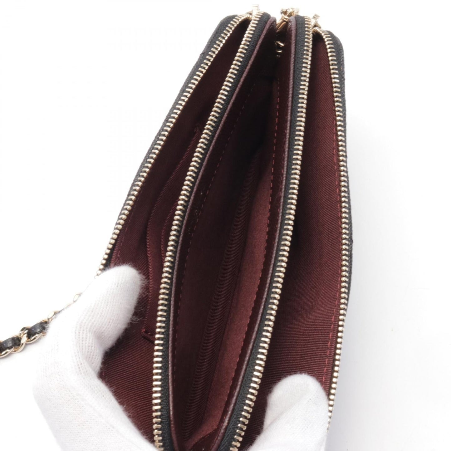 Chanel Caviar Skin Matelasse Shoulder Bag A82527