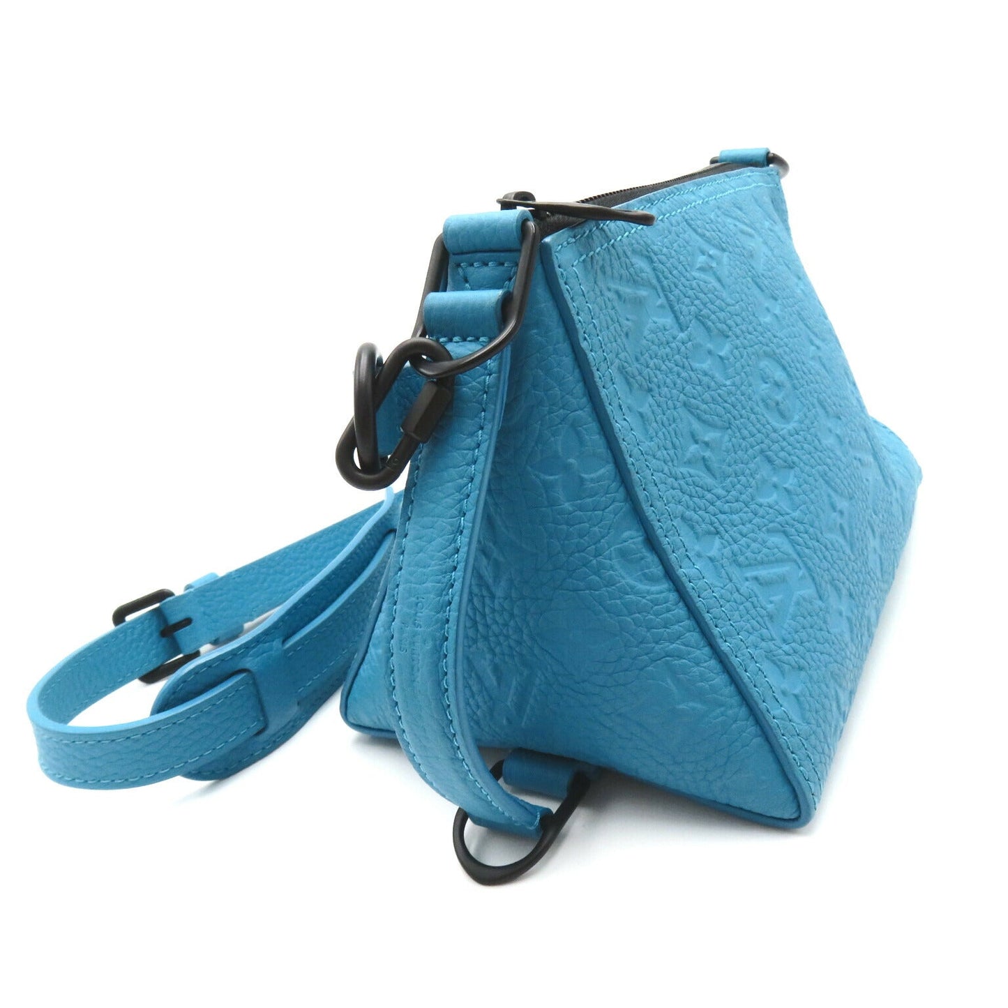 Louis Vuitton Triangle Messenger Bag M55925