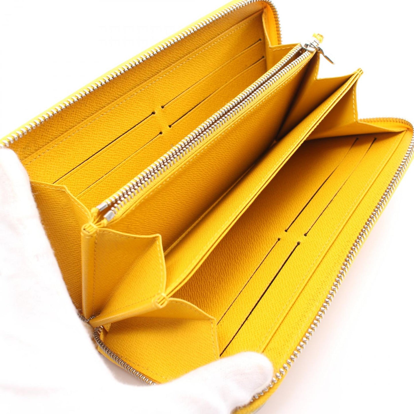 Louis Vuitton Epi Leather Zippy Wallet M81229