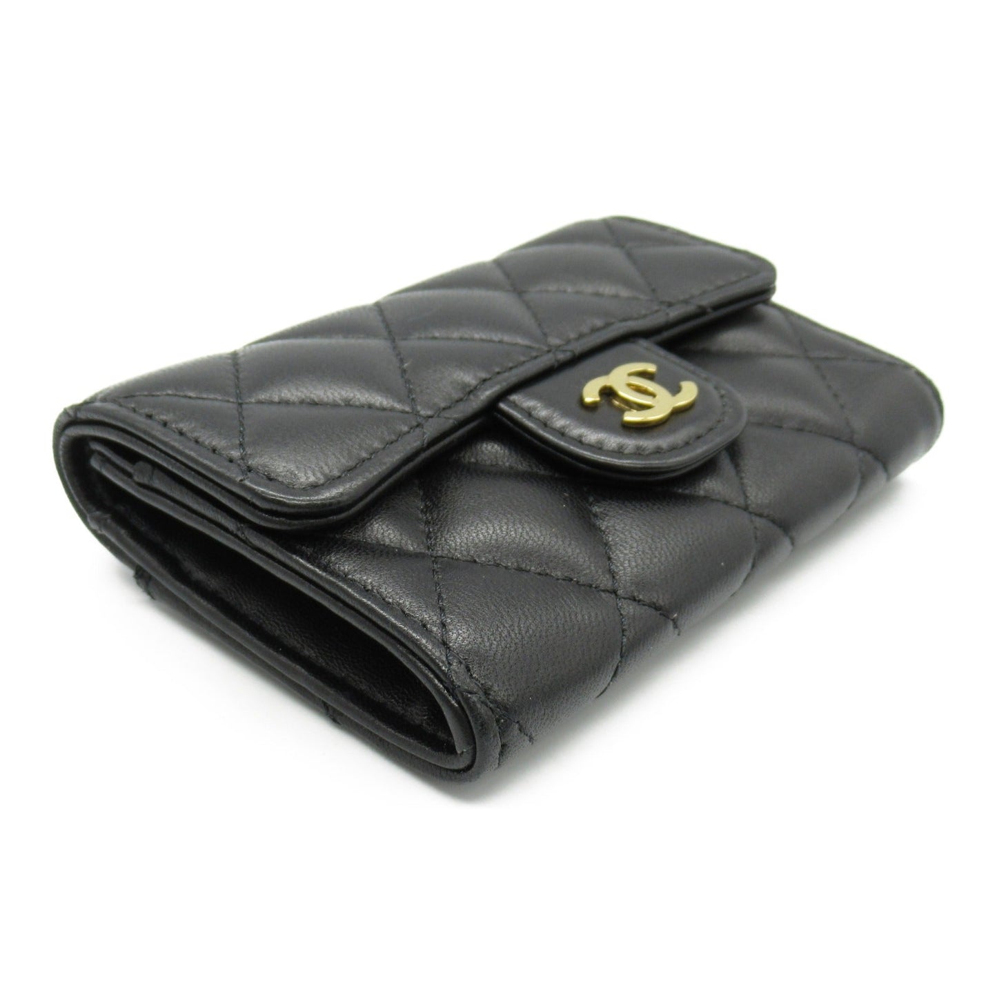 Chanel Lambskin Matelasse Card Case AP0219