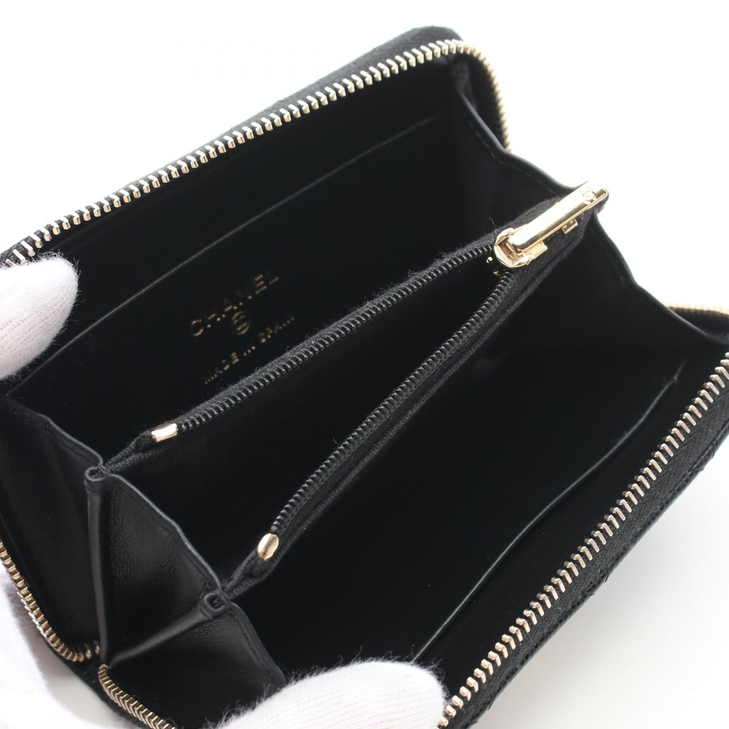 Chanel Matelasse Round Leather Wallet Black
