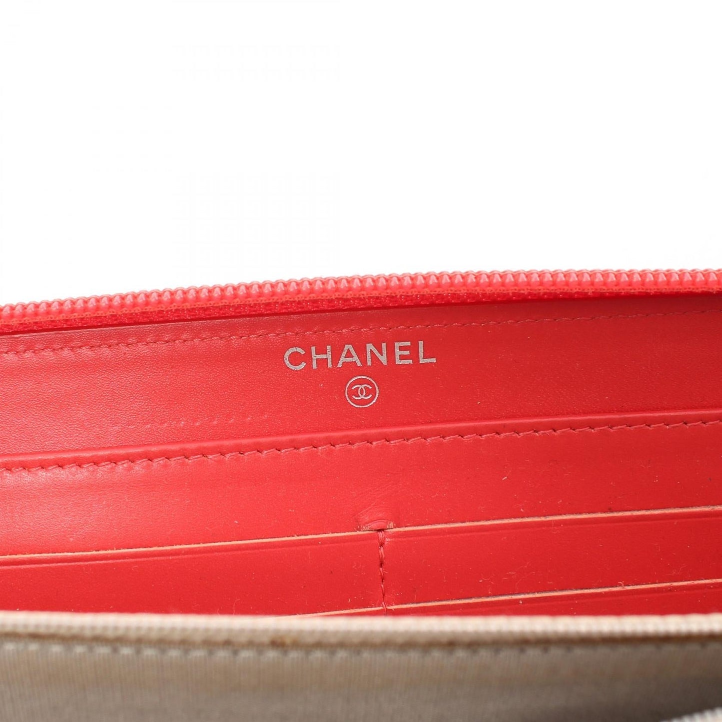 Chanel Coco Mark Round Zipper Long Wallet Leather Long Wallet A50071 in Great Condition