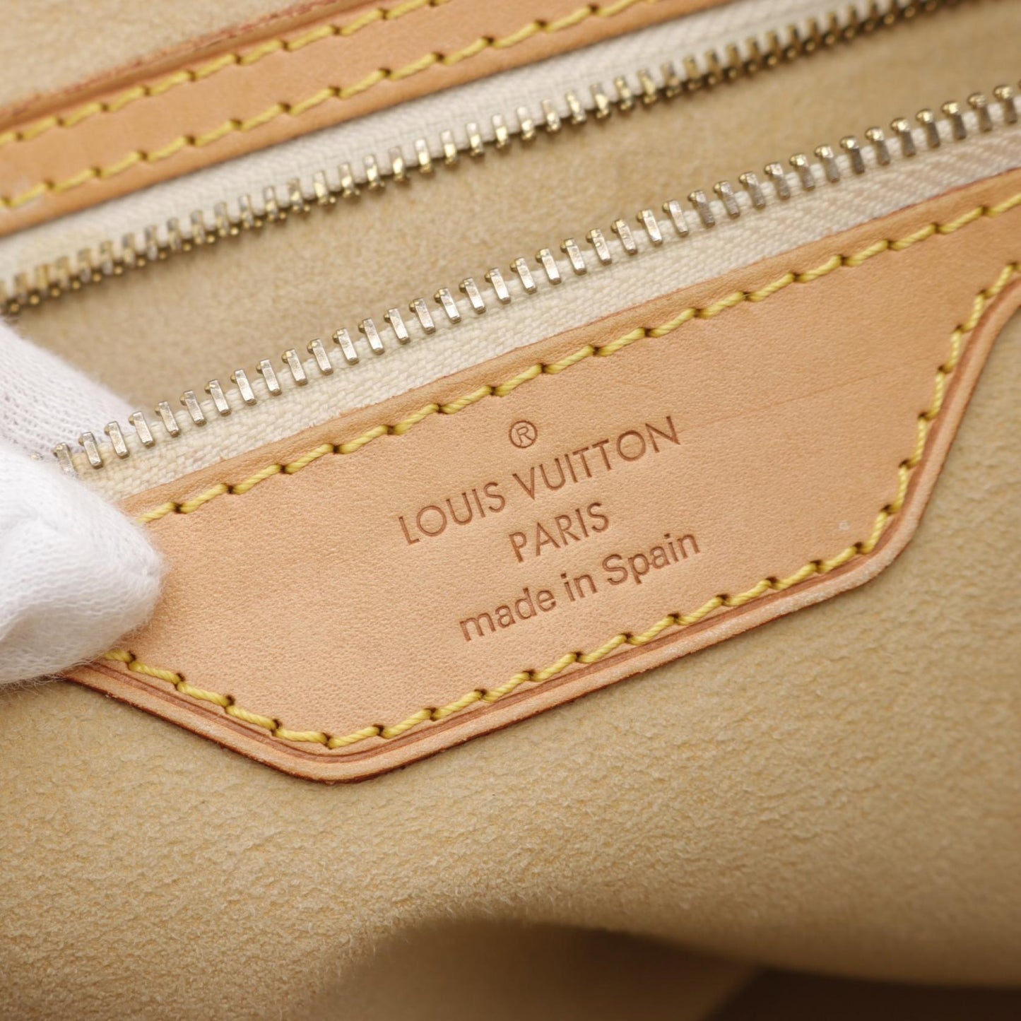 Louis Vuitton Damier Azur Hampstead MM Tote Bag
