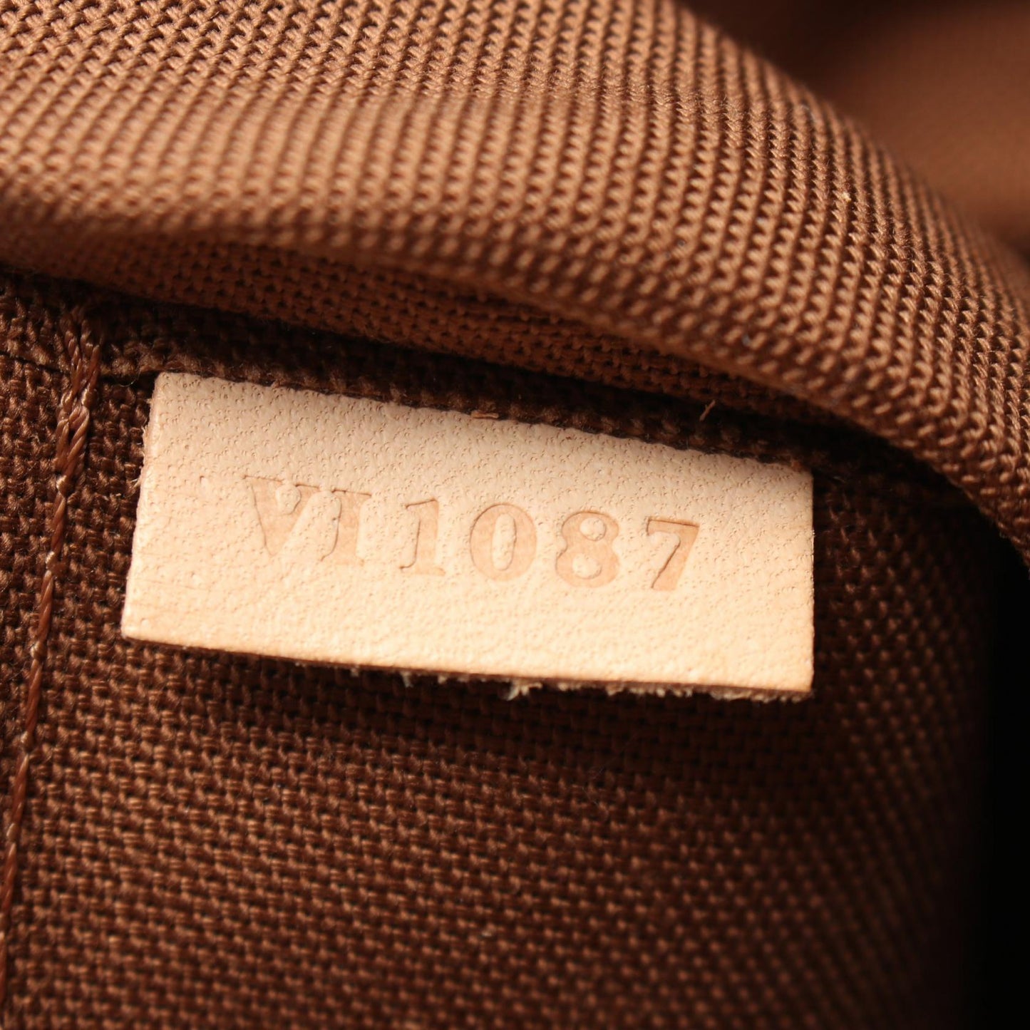 Louis Vuitton Monogram Batignolles Handbag M51156