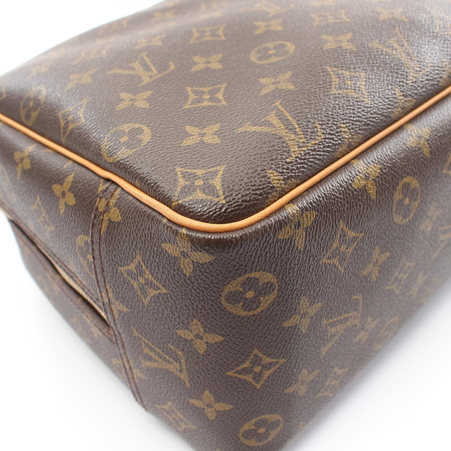 Louis Vuitton Monogram Doeville Handbag M47270