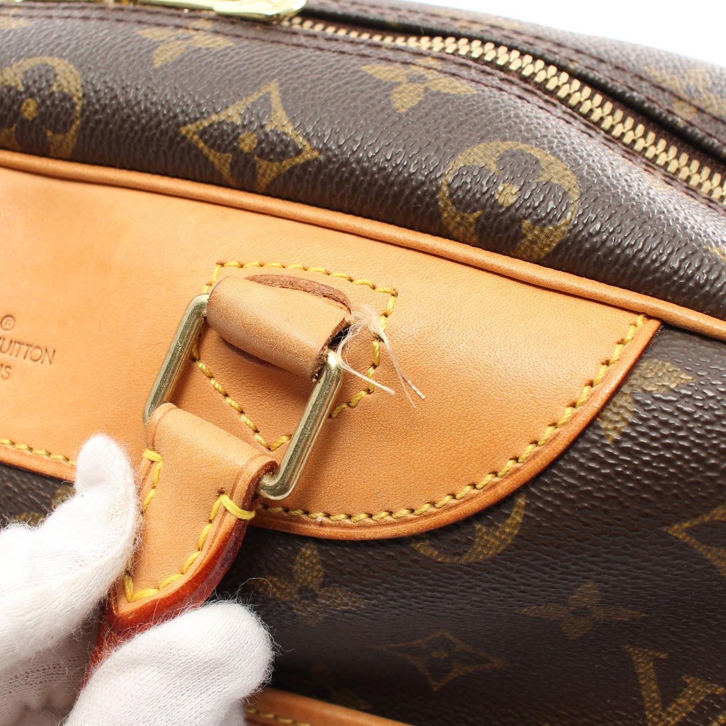 Louis Vuitton Monogram Doeville Handbag M47270