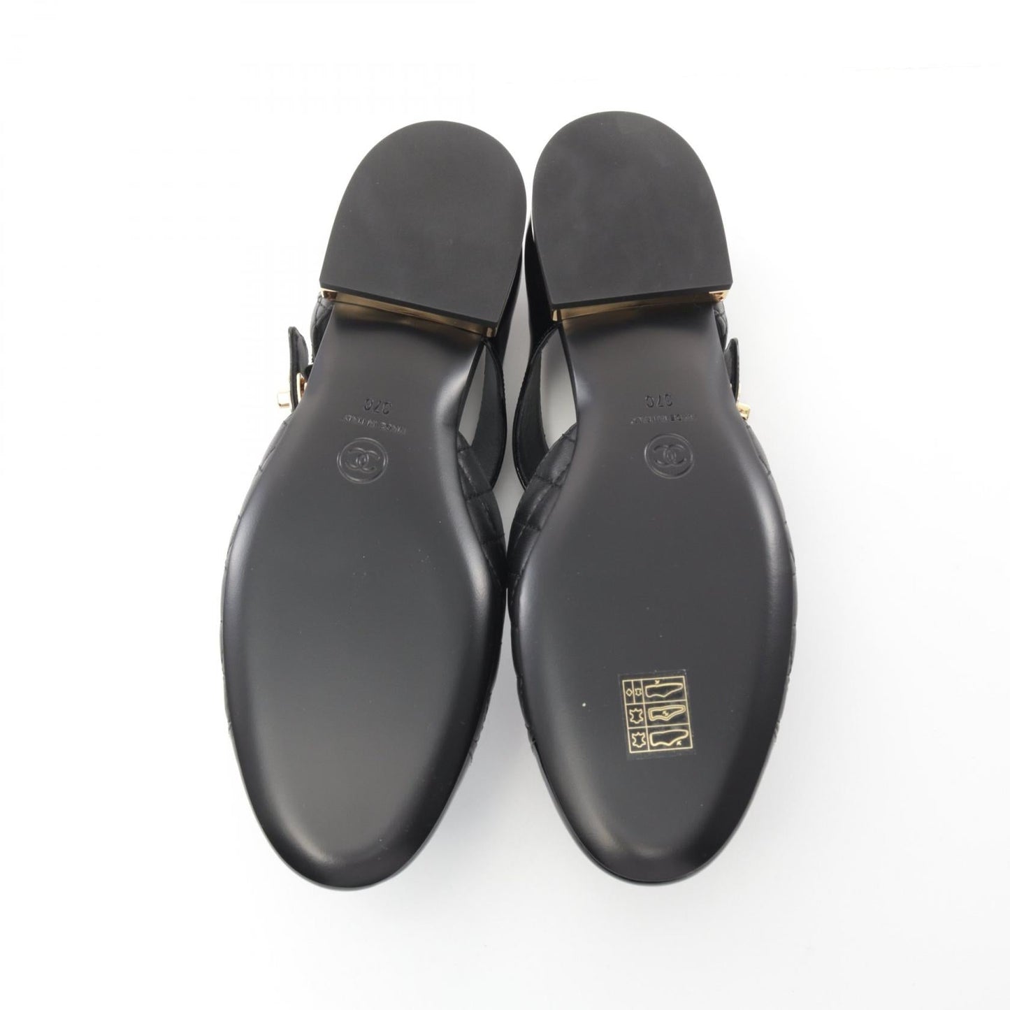 Chanel Ballerina Pumps Lambskin Patent Leather