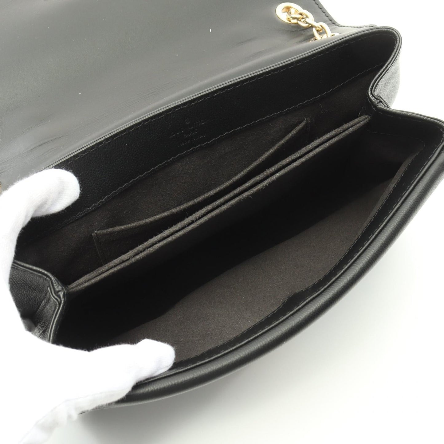 Louis Vuitton Very Leather Shoulder Bag M42899