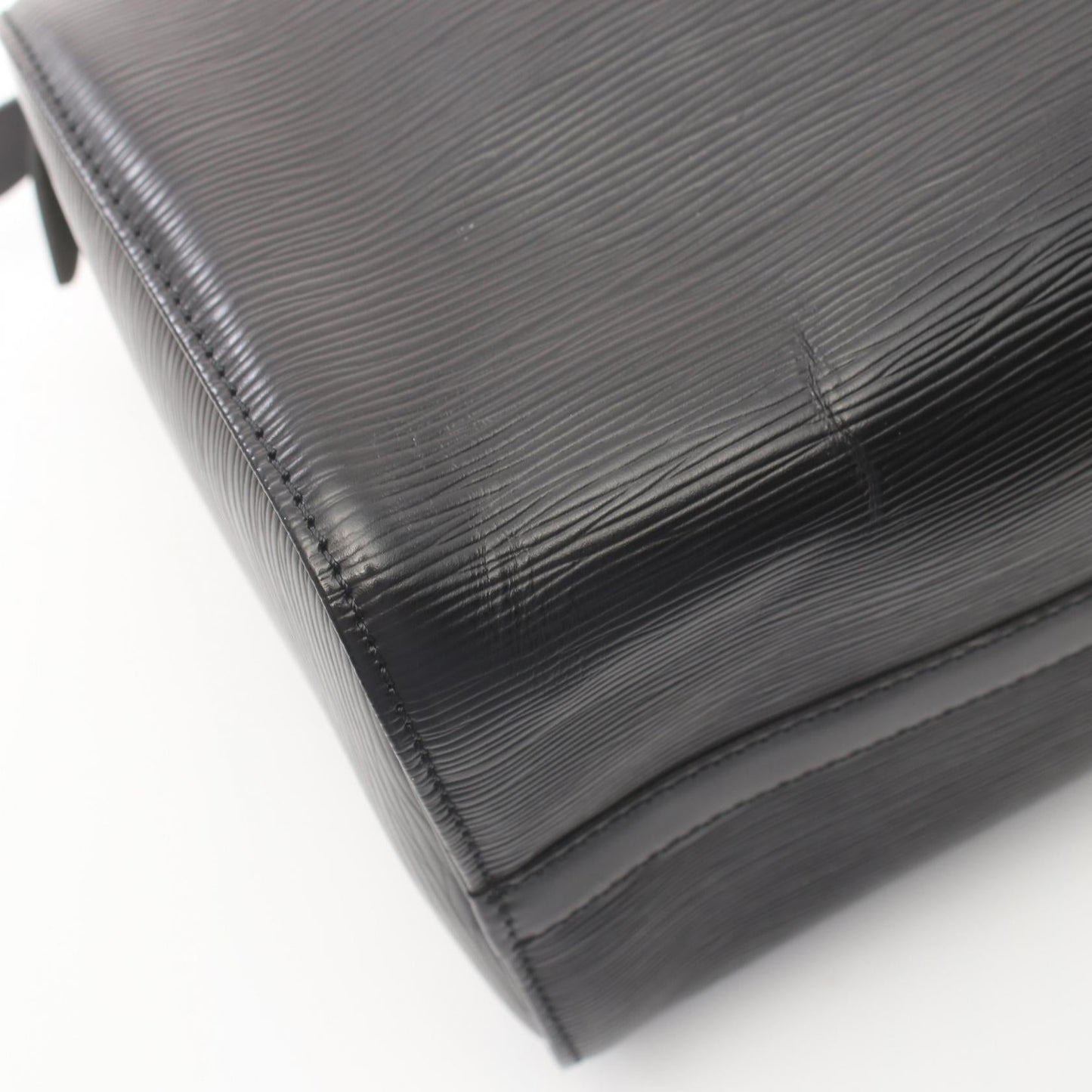 Louis Vuitton Epi Leather Speedy 30 Handbag