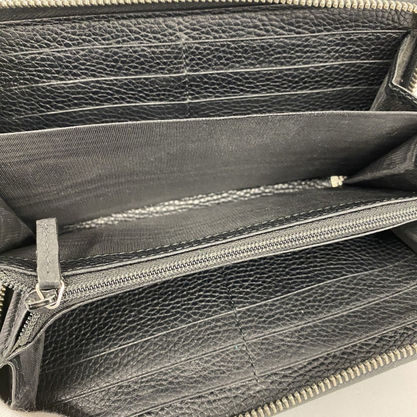 Gucci Gg Marmont  Leather Wallet  ()