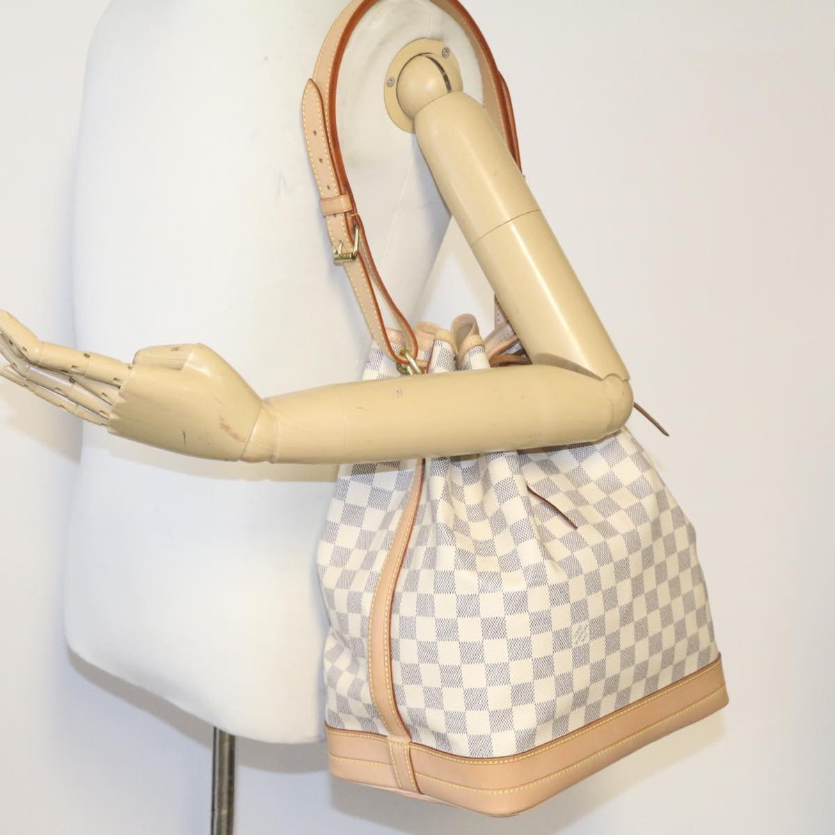LOUIS VUITTON Damier Azur Noe Shoulder Bag N42222 LV 21577S