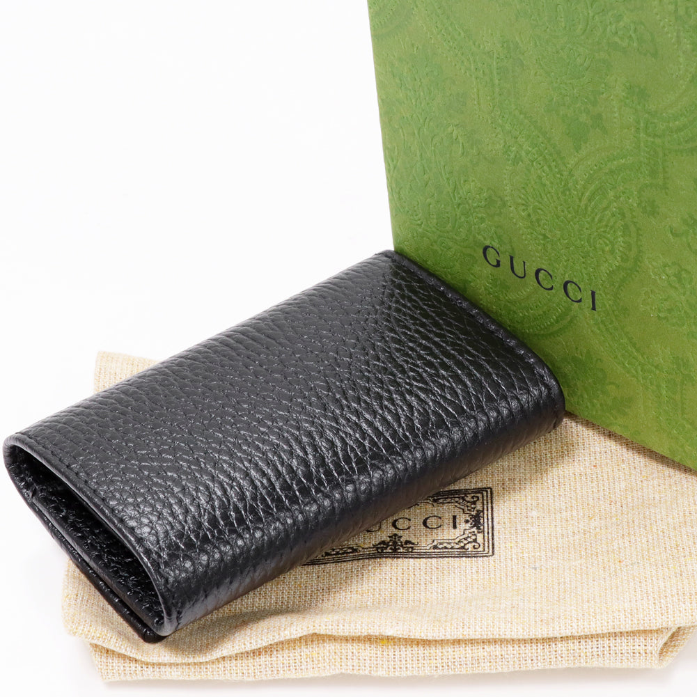 Luxury Gucci Trending 2025 GG Marmont 6 Key Case Black Calf 456118