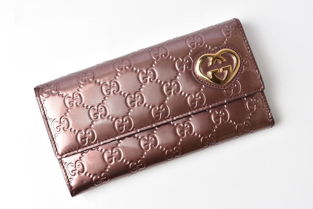 Luxury Gucci Trending 2025 GG Patent Leather Long Wallet Metallic Burgundy