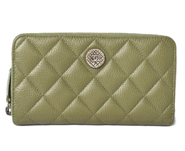 Chanel Caviar Skin Medium Wallet