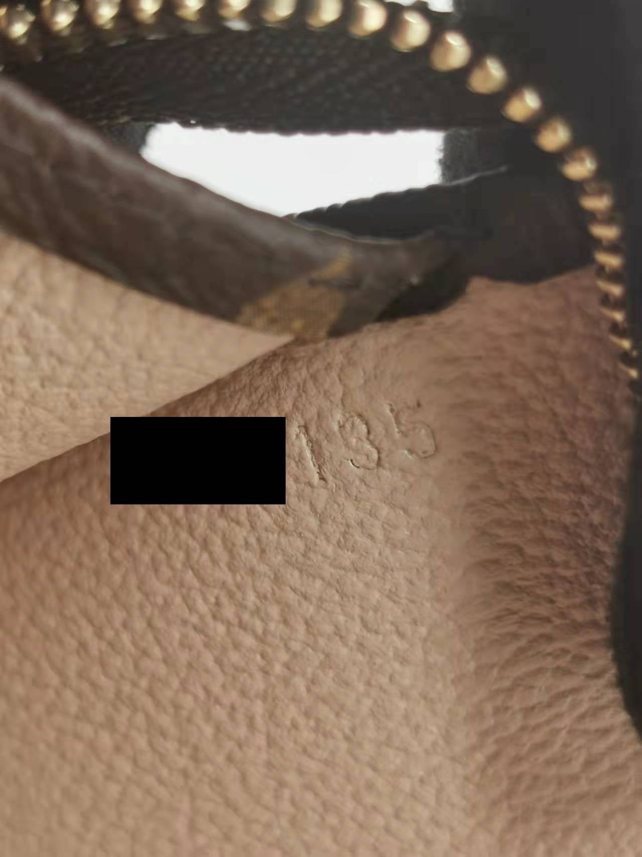 Louis Vuitton Toiletry Pochette 26 Monogram