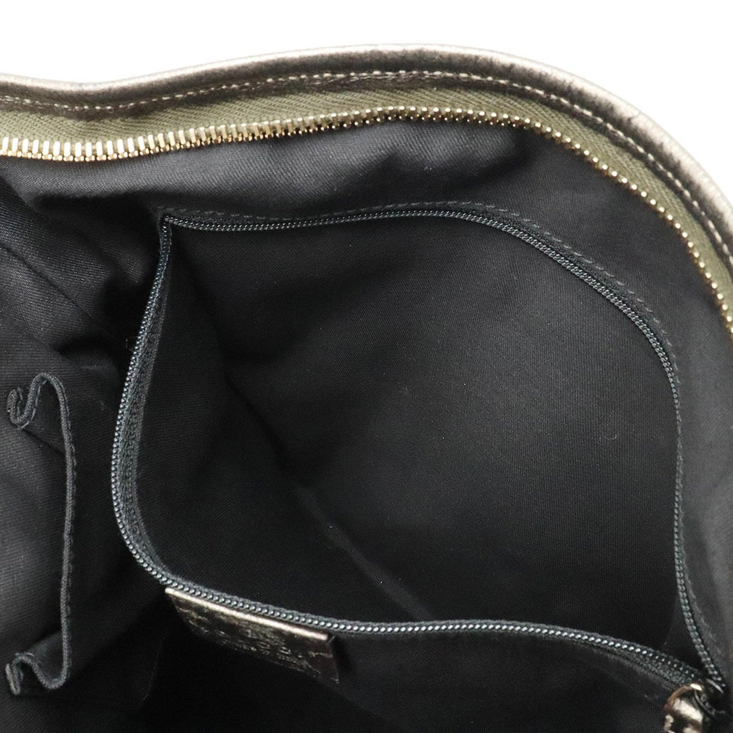 Luxury Gucci Trending 2025 Gg Canvas  Canvas Shoulder Bag ()