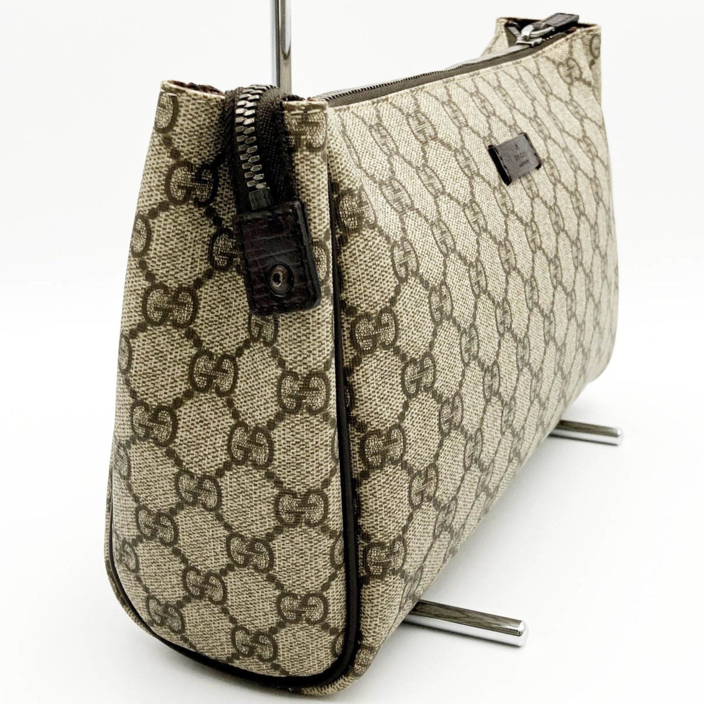 Gucci Baguette  Canvas Clutch Bag ()