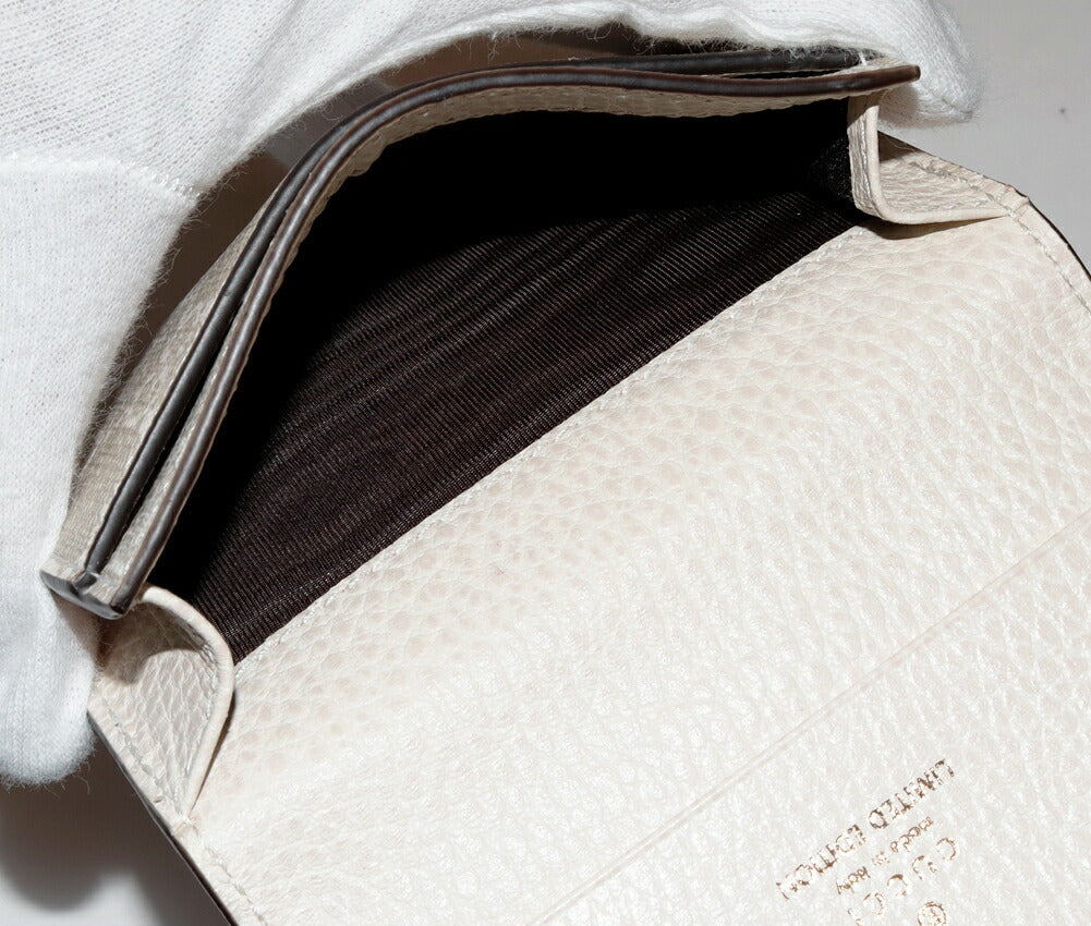 Luxury Gucci Trending 2025 Bifold Card Case GG Supreme Ivory