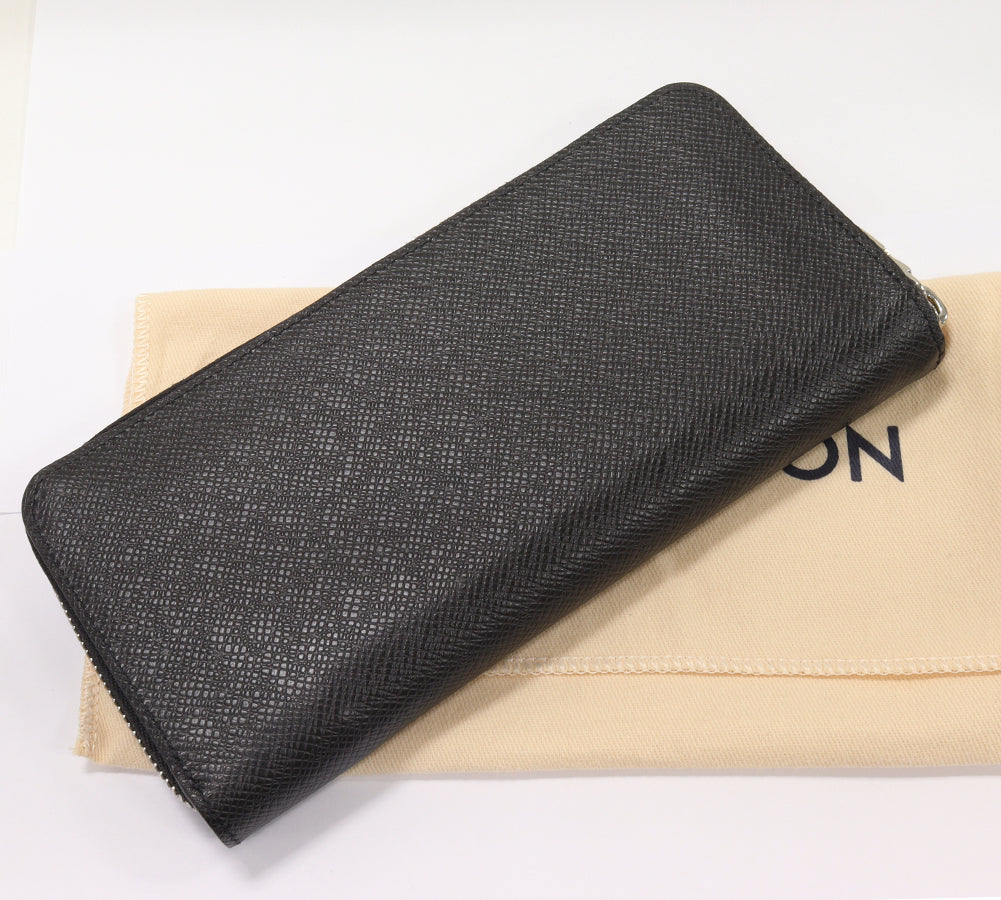 Louis Vuitton Taiga Zipper Long Wallet M30503