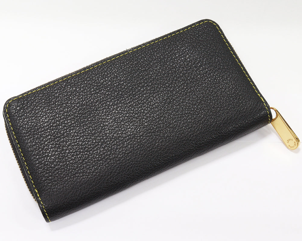 Louis Vuitton Suhali Zippy Wallet M95702