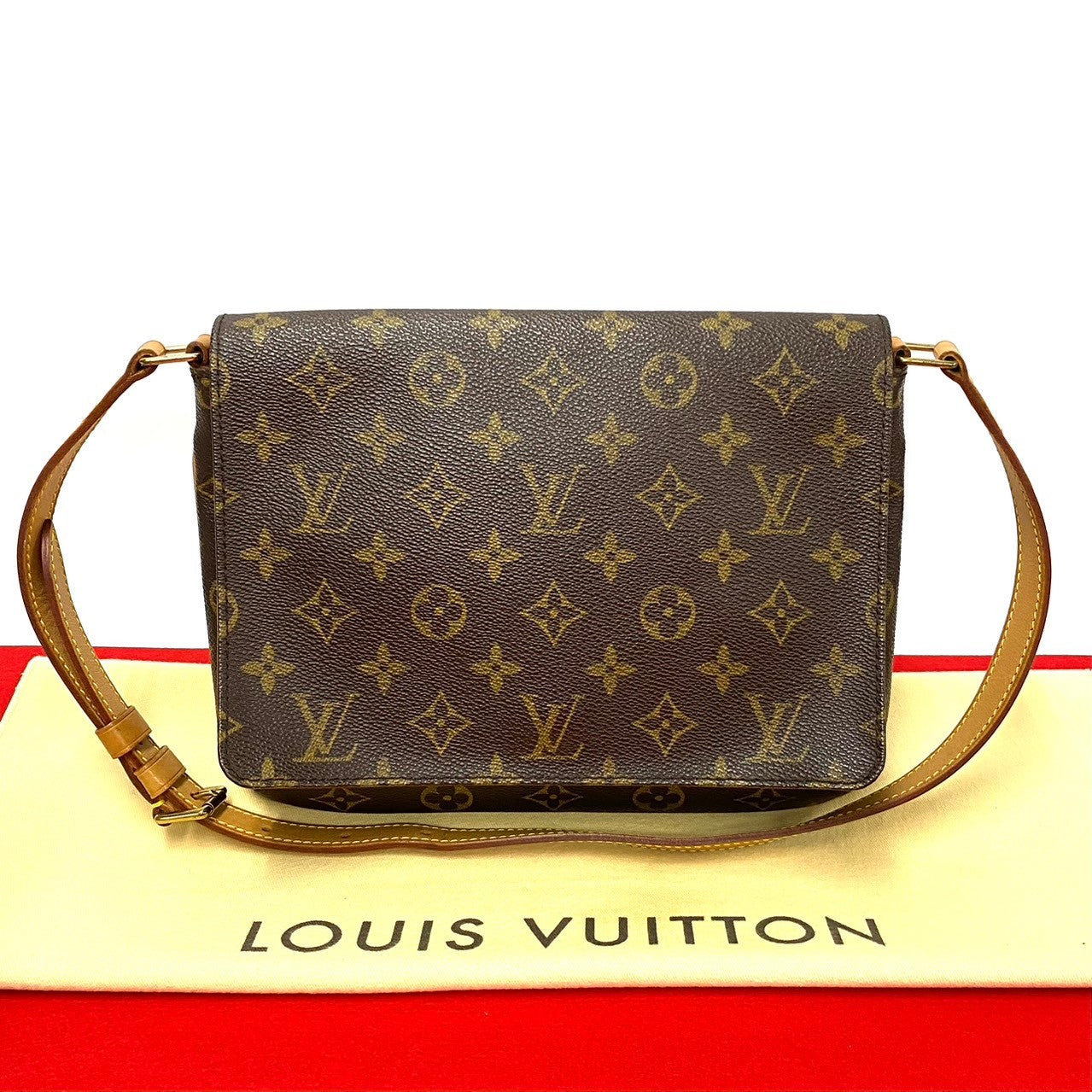 LOUIS VUITTON Shoulder Bag leather Brown Monogram Musette tango