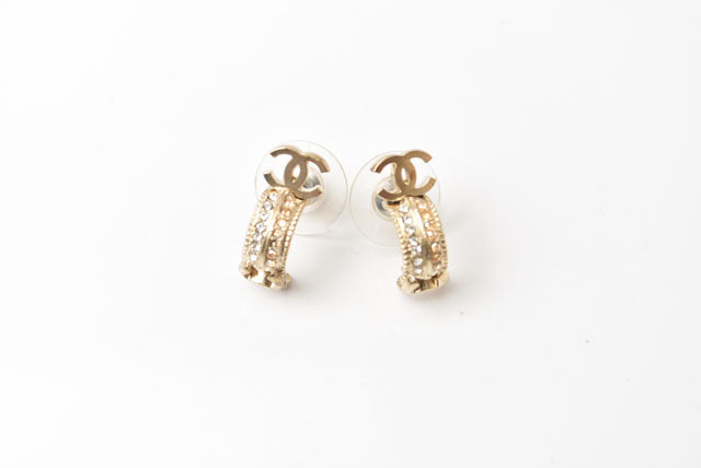 Chanel Double CC Mark Rhinestone Earrings Gold/Silver