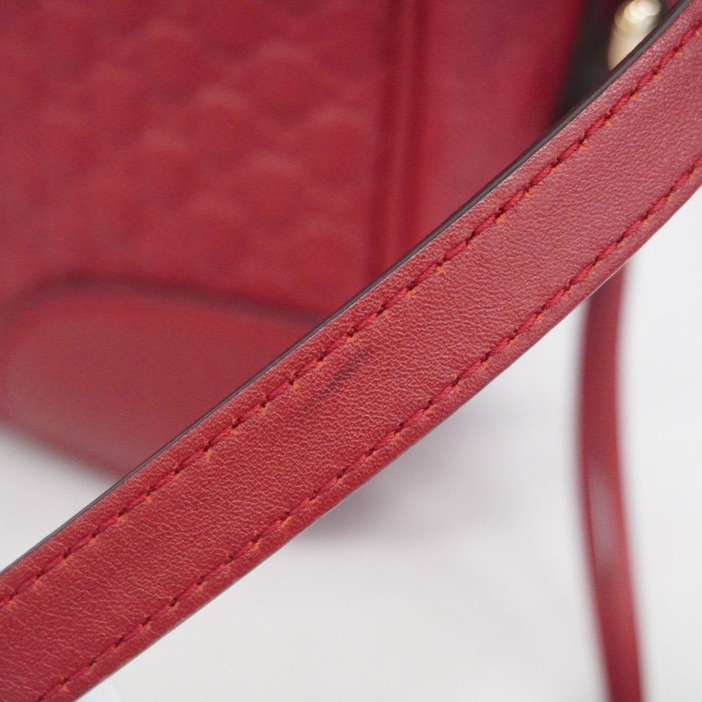 Gucci Guccissima  Leather Shoulder Bag ()