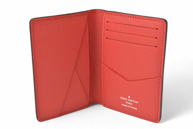 Louis Vuitton Taiga Card Case M63408